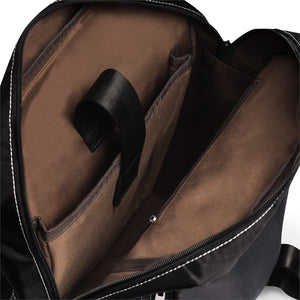 " Shopaholic " (full frontal) UNISEX Casual Shoulder Backpack
